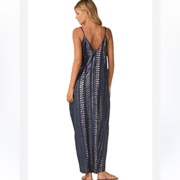 Elan Navy Dress with Gold Patterns - Picture 8 of 9